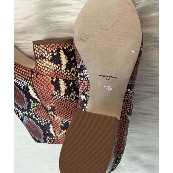 Matisse Goldie Snakeskin Print Booties (Size 6) - Picture 9 of 12